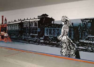 mural na dworcu kolejowym, Czechowice-Dziedzice 2023, asyst. R. Roskowiński